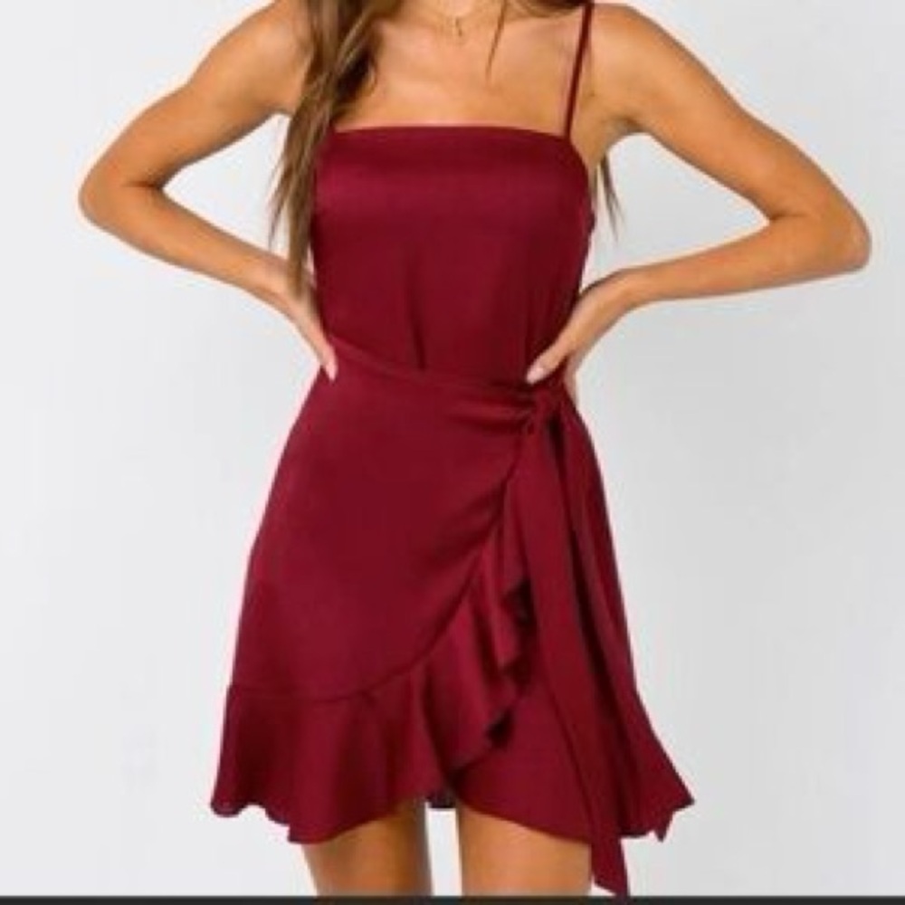 Princess Polly - Elegant Burgundy Wrap Dress